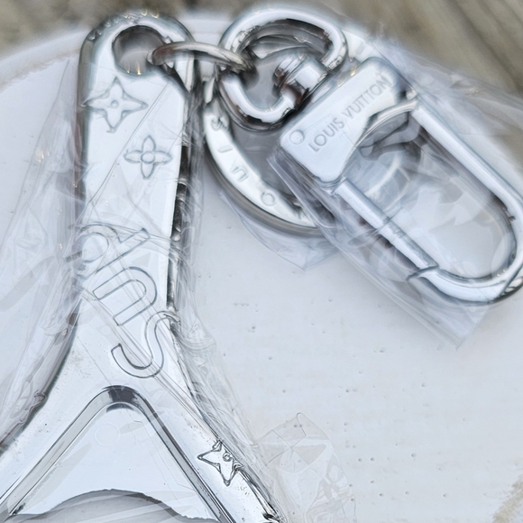 Fashion Key/Bottle Opener Accessory - Picture 4 of 5